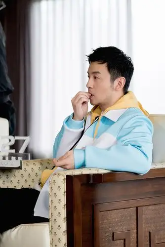 雷佳音自爆后悔参加极限挑战坎坷团建中不断被套路