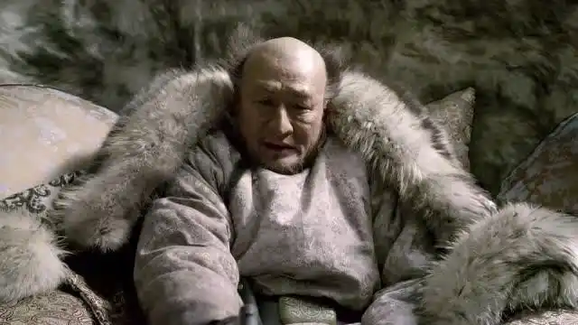 智取威虎山:座山雕的这问话方式,霸气外露