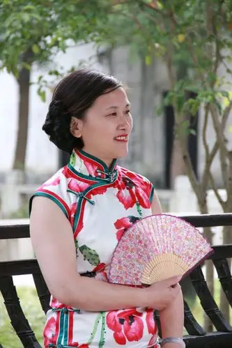 古镇旗袍情 - 美篇