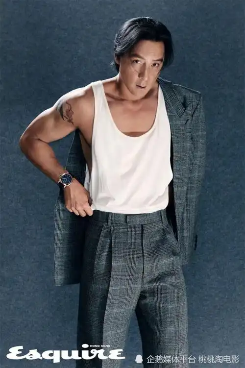 男星吴彦祖《esquire》封面大片,英俊小生变帅大叔