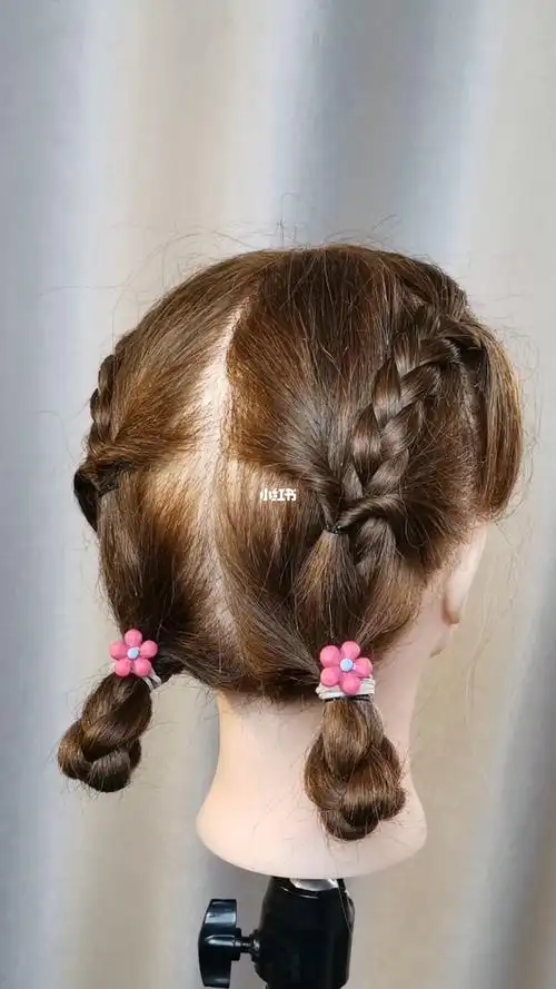 超简单的漂亮双马尾辫一看就能会