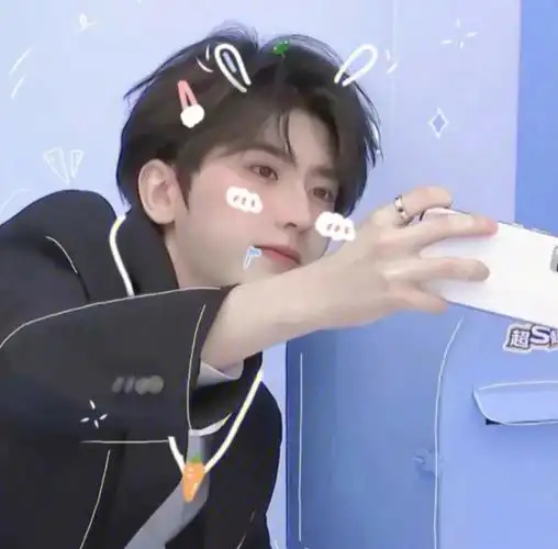 护金成王,伴坤远航#蔡徐坤yyds  #蔡徐坤  #蔡徐坤ikun  #蔡小葵@蔡