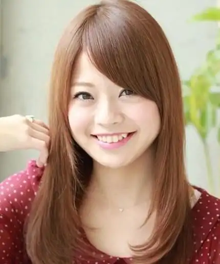 女生内扣离子烫发型效果图