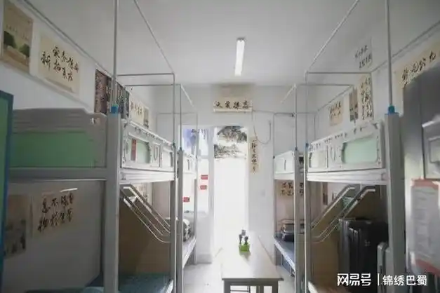 梦想家园,共筑美好丨绵中实验成功举办第九届寝室文化艺术节