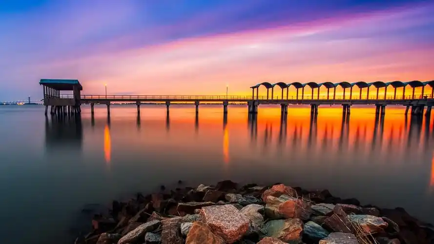 河流桥长时间曝光-风景主题高清壁纸 当前壁纸尺寸: 1920 x 100