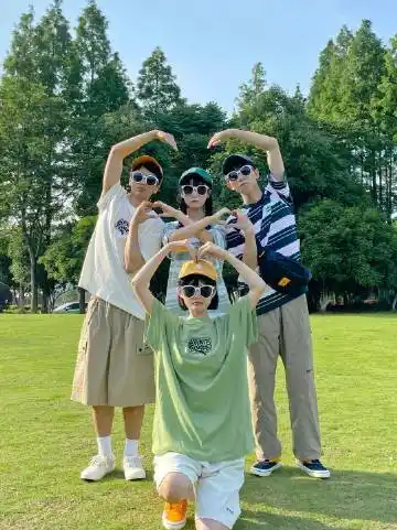 囤货日记:91宿舍多人毕业照拍照姿势大解锁99日常/毕业照/沙雕cr