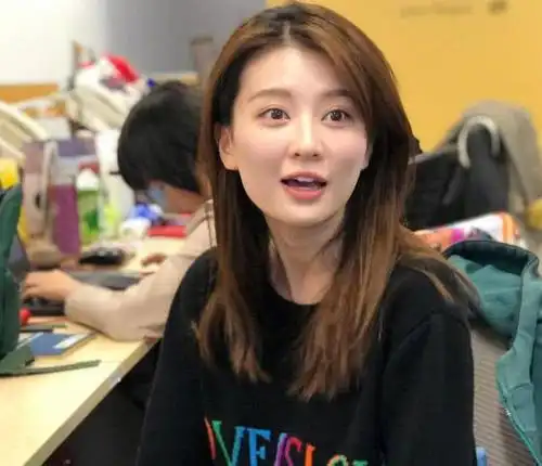 有种美到极致叫乔欣素颜吊打无数女星这才叫美的清新脱俗