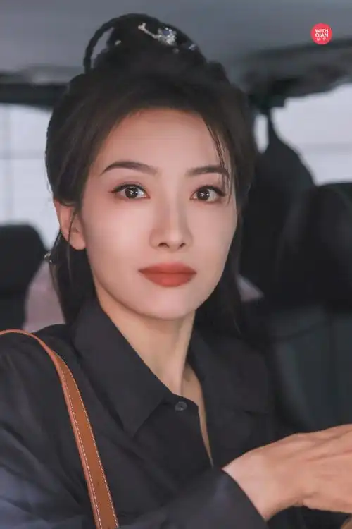 宋茜山河枕##宋茜楚瑜