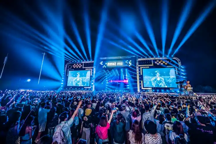 舞台摄影的机身选择