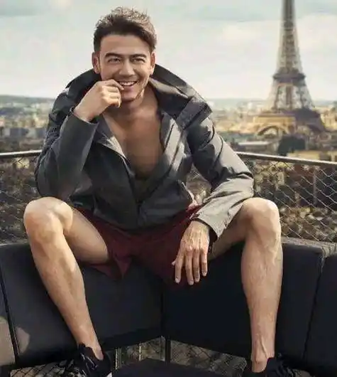 六个身材超棒看看都有谁_肌肉_健身_cm