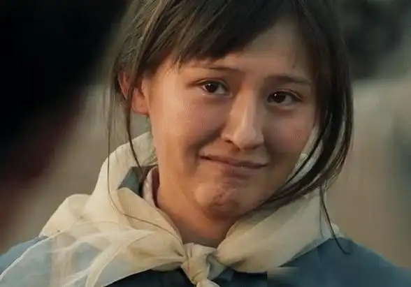 山海情里热依扎演的水花完全抛弃少数民族姑娘的辨识度