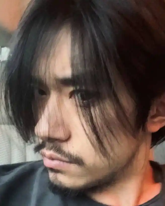 16岁的王俊凯和杨幂谈过恋爱?广告都被下线?双方工作室发文辟谣