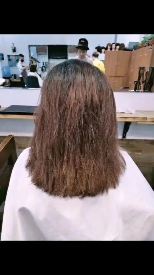 用时4个小时拯救了以为沙性受损发质的顾客,很开心