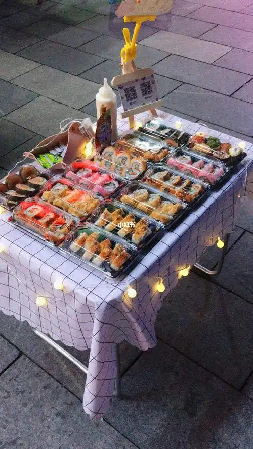 10月寿司摆摊记