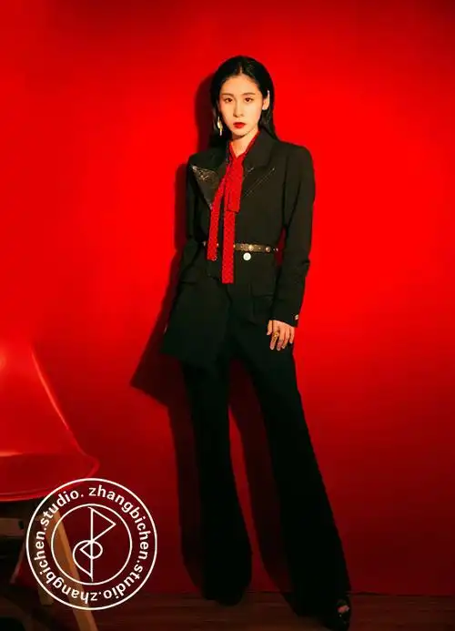 获赞"教的比唱的好" 张碧晨《中国新声代》导师首秀