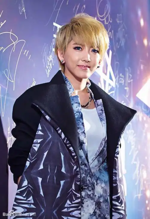 2011年快乐女声全国季军刘忻