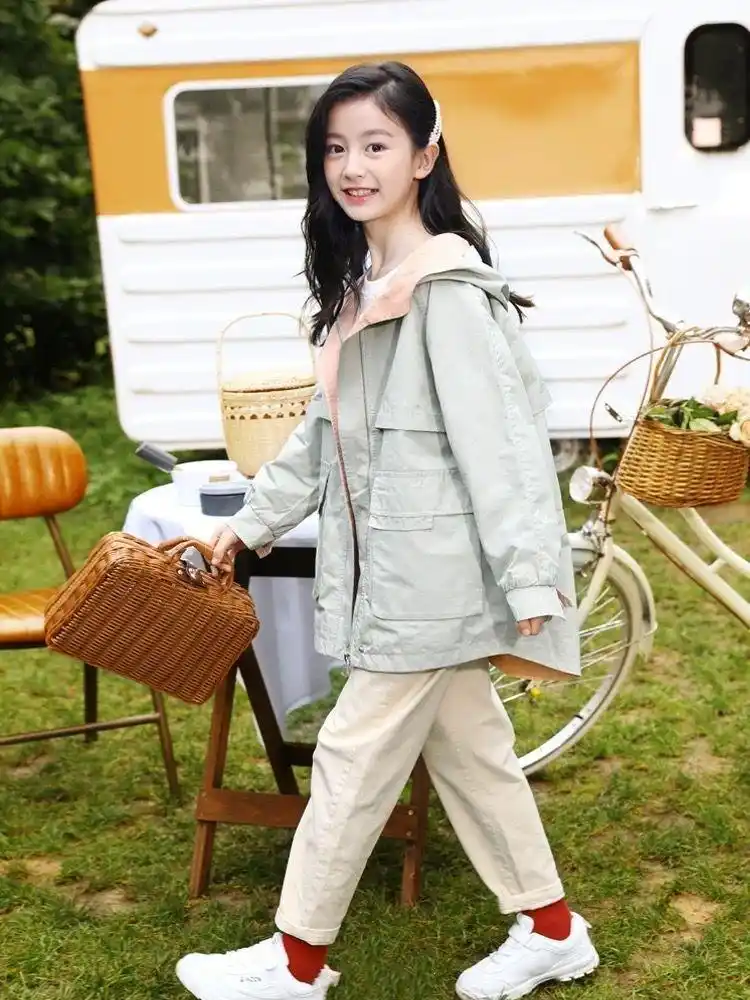 超美小女生穿搭又是骗你生女孩儿系列小女生裴佳欣穿搭不简单