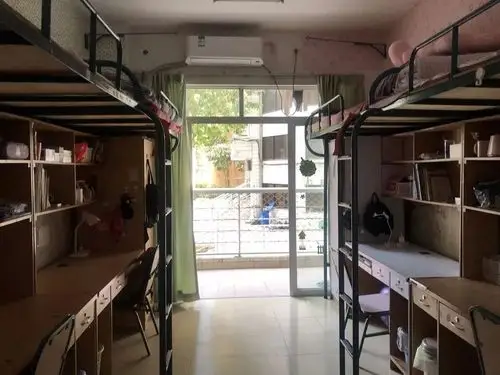 附中开展学生公寓安全大检查