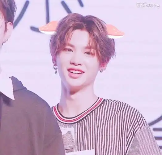 黄明昊头像范丞丞黄明昊justin情侣头像合集2