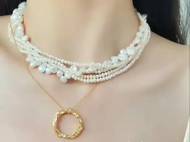 希腊小众品牌hermina athens,多层天热淡水珍珠 镀18k金项链是华丽丽