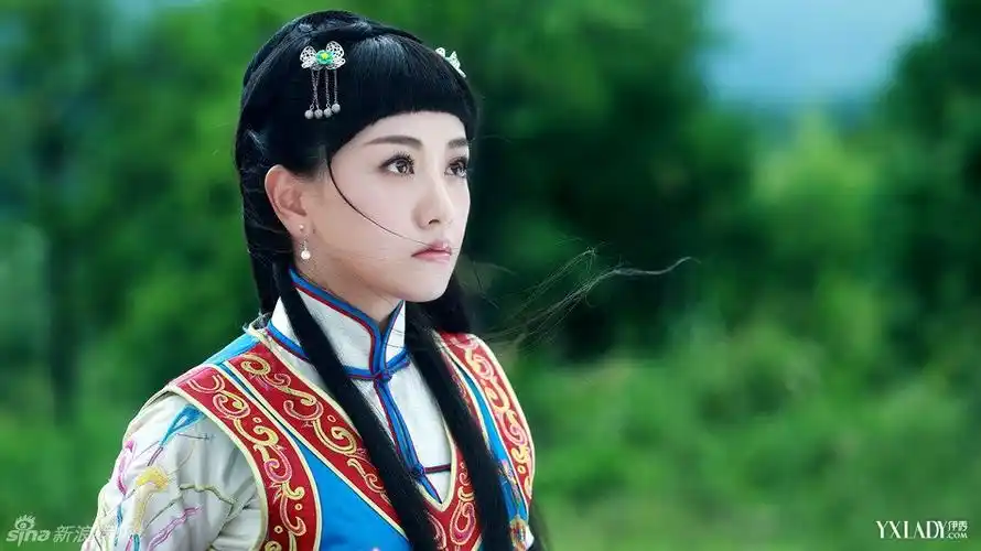 《情定三生》曝新照 朱一龙情陷杨蓉张萌(图)