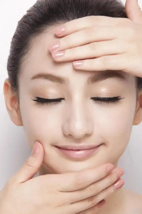 早上给我十分钟让你肌肤水嫩一整天