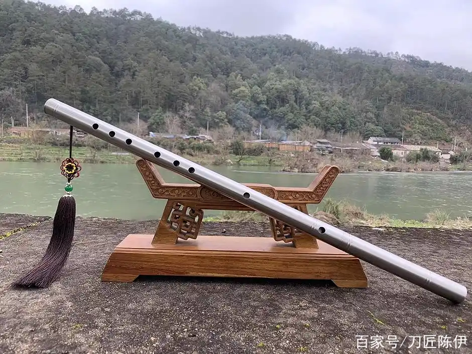 「鉴赏」高猛钢笛子剑