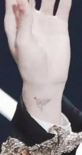 易烊千玺身上的苏点总结,小细节满满的是爱