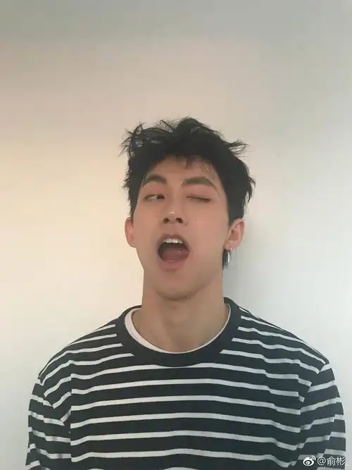 每天为俞彬种一朵新ep《bachelor,bomber and m.