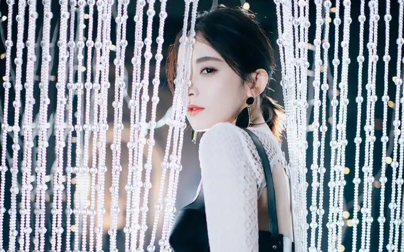 古力娜扎魅力写真图片桌面壁纸