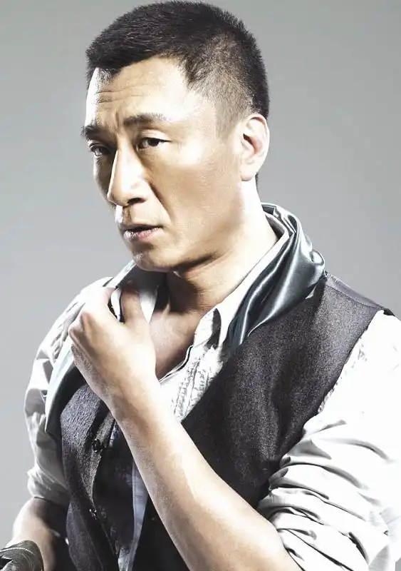 颜王孙红雷,气势派硬汉形象让我们记忆犹新,和小编一起来看看吧