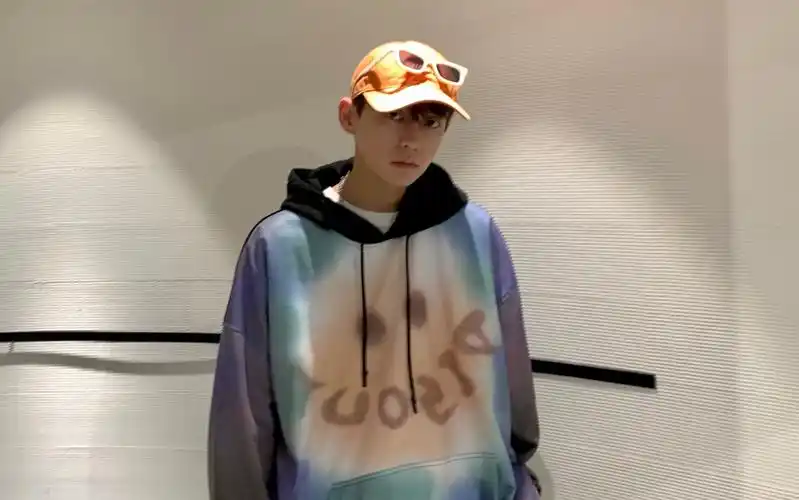 抖音直播8月13-14号直播录屏.人鱼线的pdd