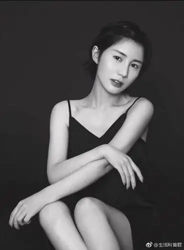 当代画家王雨馨被传遭家暴女主丈夫正是当红小生黄景瑜