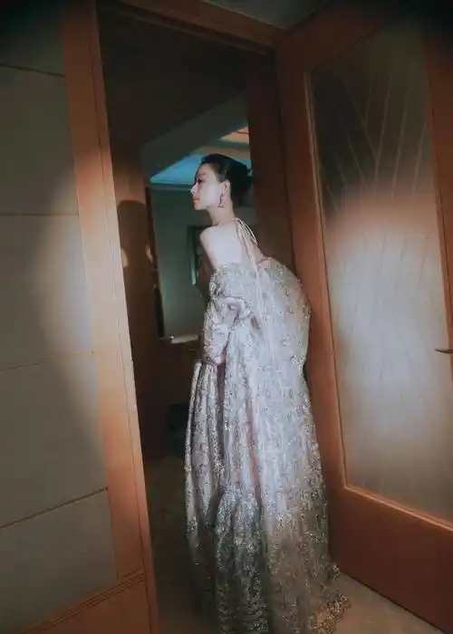 瓜 肖战 刘诗诗 迪丽热巴 杨颖 杨洋 任嘉伦 檀健次 张艺兴 倪妮_粉色