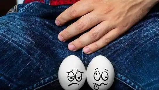 11岁小男孩上完体育课下体疼痛,害羞不好意思说,结果令人后悔_身体