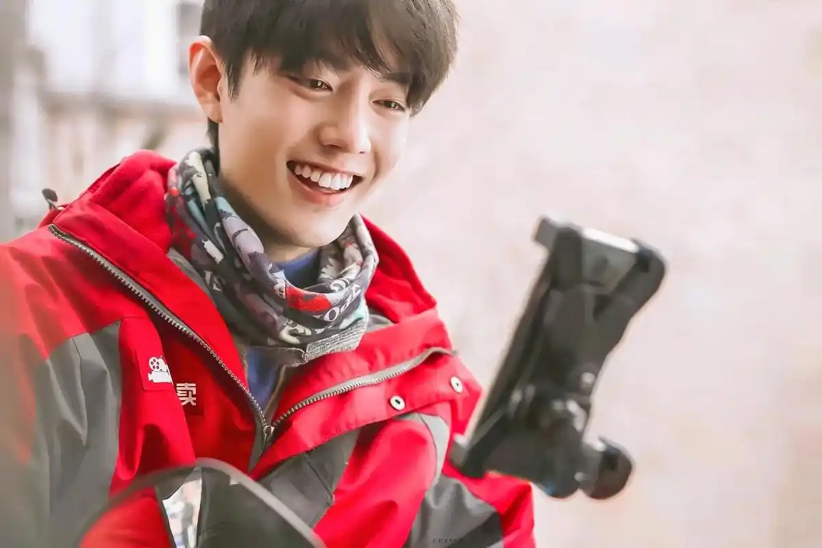 "我还是那个肖战"#肖战 #肖战的笑  - 抖音