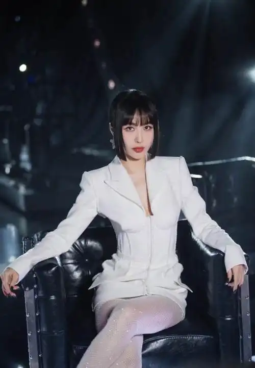 姐姐专访李菲儿跨界是我在演绎李菲儿不同的人生