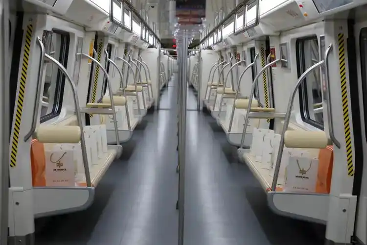 冬日里的温暖惊喜丨郑州地铁城郊线的暖心大礼包你领到了吗