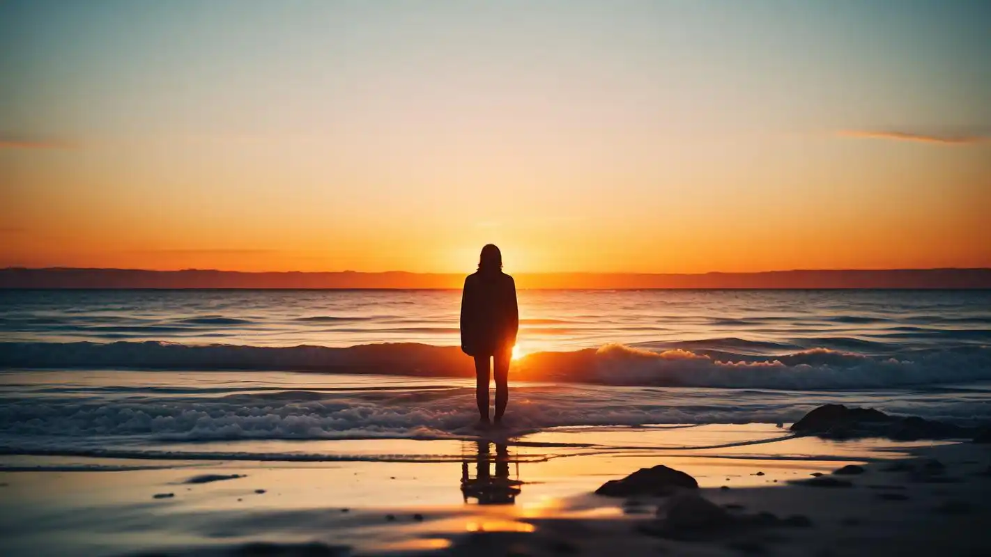 92海边伤感高级壁纸精选98 95漫步在孤寂的海滩,感受着海风的