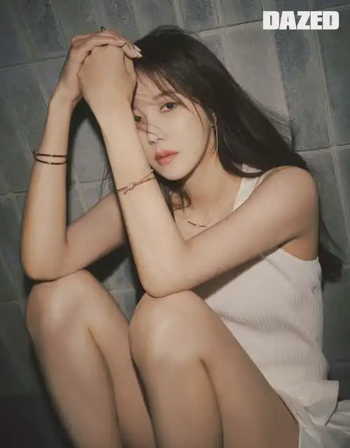 李智雅dazedkoreamarch20223月刊