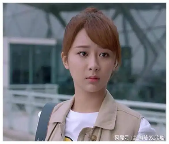 杨紫外貌大逆袭整容手术成就事业巅峰或陷入颜值陷阱