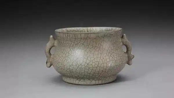 如何辨认哥窑瓷器最重要的"酥油光"?