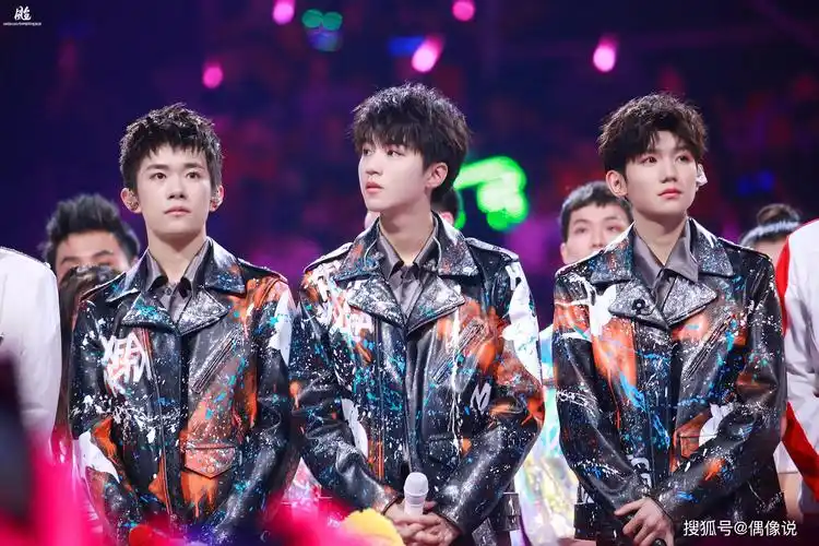 tfboys连续五年合体跨年官宣文案很感人表演曲目备受期待