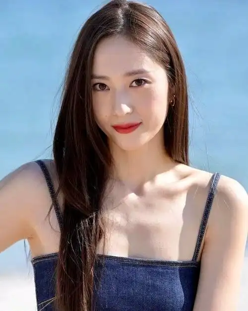 郑秀晶超话#郑秀晶##krystal郑秀晶##郑秀晶player#完美的身材加上