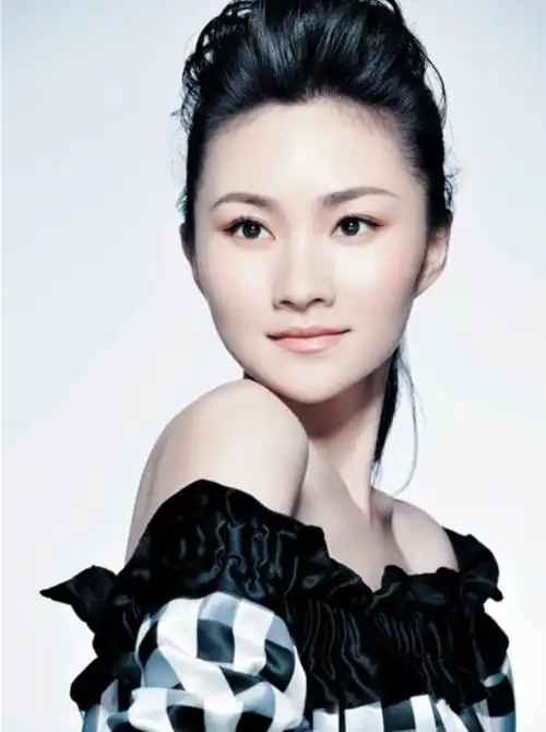 孔子雯中国女歌唱演员