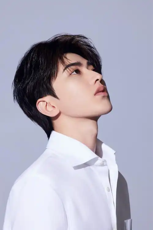 蔡徐坤 动感地带合伙人##蔡徐坤加盟奔跑吧第十季