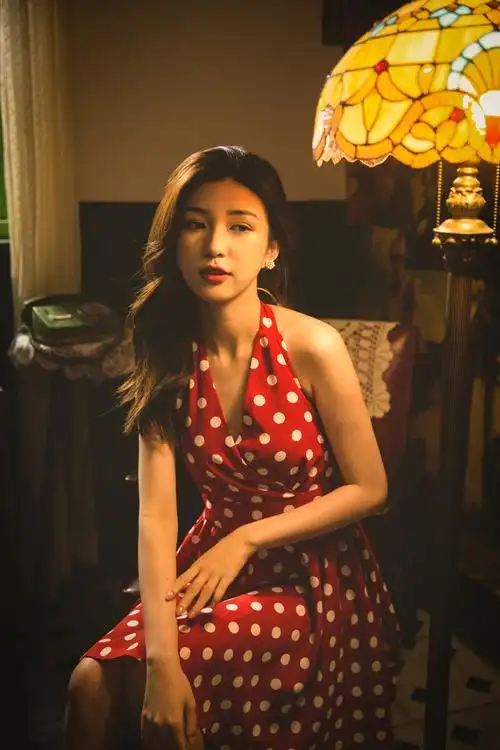 港风复古胶片写真致未成年18岁的你