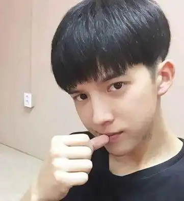 能应用到现实中的拉直离子烫 - 男士烫发 - 发型社