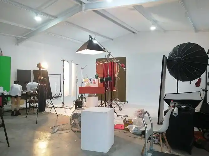 北京影棚出租国贸大望路影棚200平方