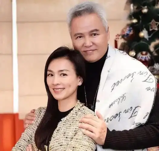 54岁张庭彻底翻身,又开始在国内"巡演",23亿资产已被解封|腾飞|林瑞阳